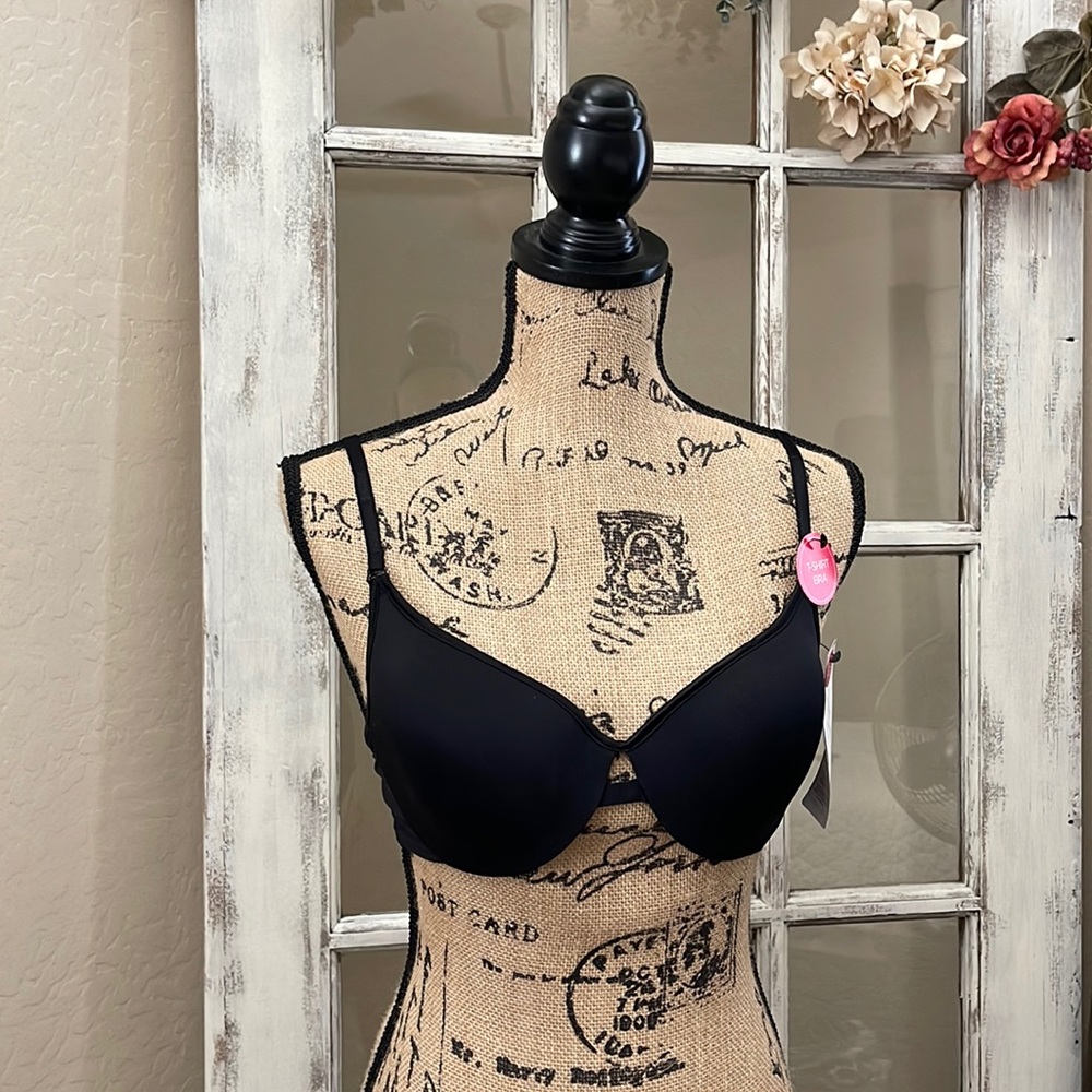 Black Marilyn Monroe Bra - 34C - Picture 1 of 4
